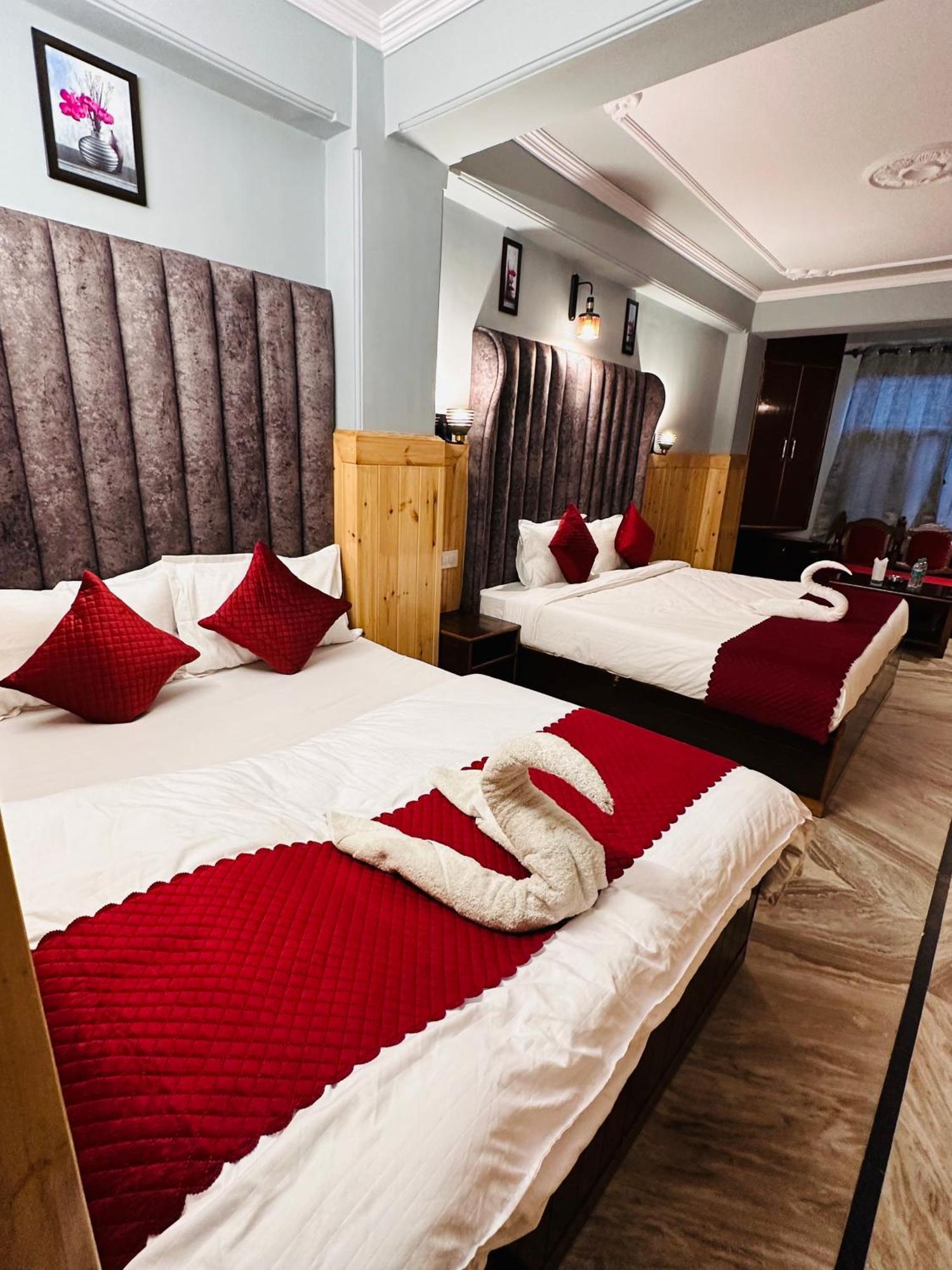 Hotel Avalanche Σίμλα Εξωτερικό φωτογραφία